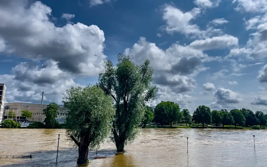 Ostrzeżenie hydrologiczne dla Małopolski – gwałtowne wzrosty stanów wody