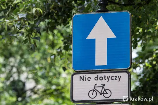 Utrudnienia na ul. Łowińskiego w Krakowie – wprowadzono ruch jednokierunkowy