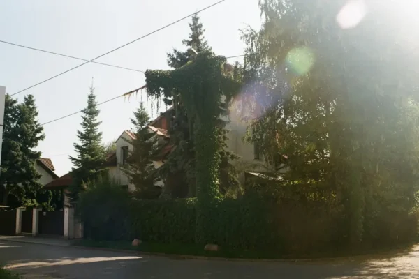 Dzierżawa gruntów pod garaże przy ul. Rozdroże w Krakowie – wykaz do 31 sierpnia