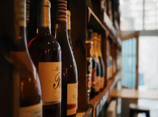 Kraków zaostrza zakaz nocnej sprzedaży alkoholu od września