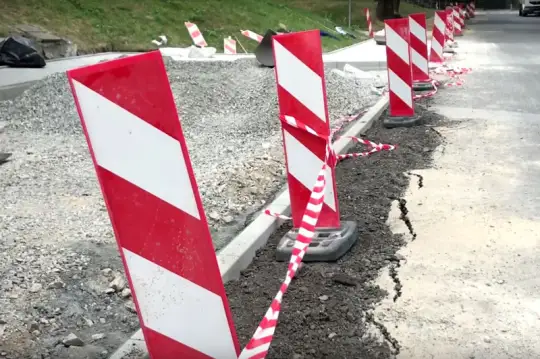Od 17 sierpnia na ul. Wadowskiej powstaną nowe miejsca postojowe
