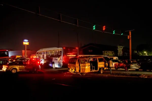 Wypadek w Borku: zderzenie autobusu z samochodem osobowym