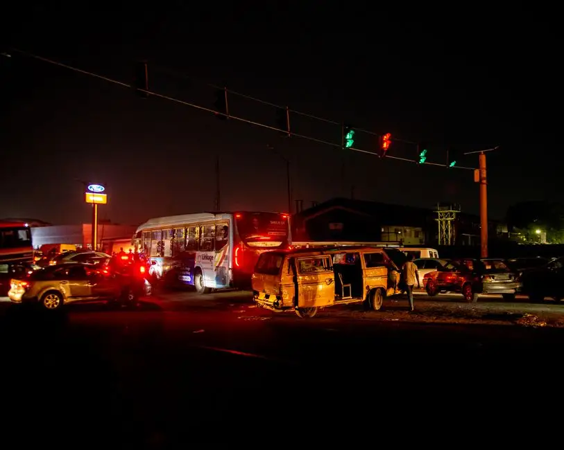 Wypadek w Borku: zderzenie autobusu z samochodem osobowym
