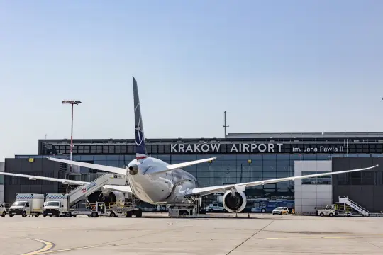 Kraków Airport bije rekordy: 15 mln pasażerów w 2026 roku i inwestycje za 4,2 mld zł