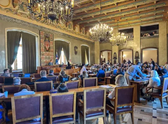 Kraków: nowa komisja bezpieczeństwa ruchu drogowego i kluczowe decyzje 59. sesji Rady Miasta