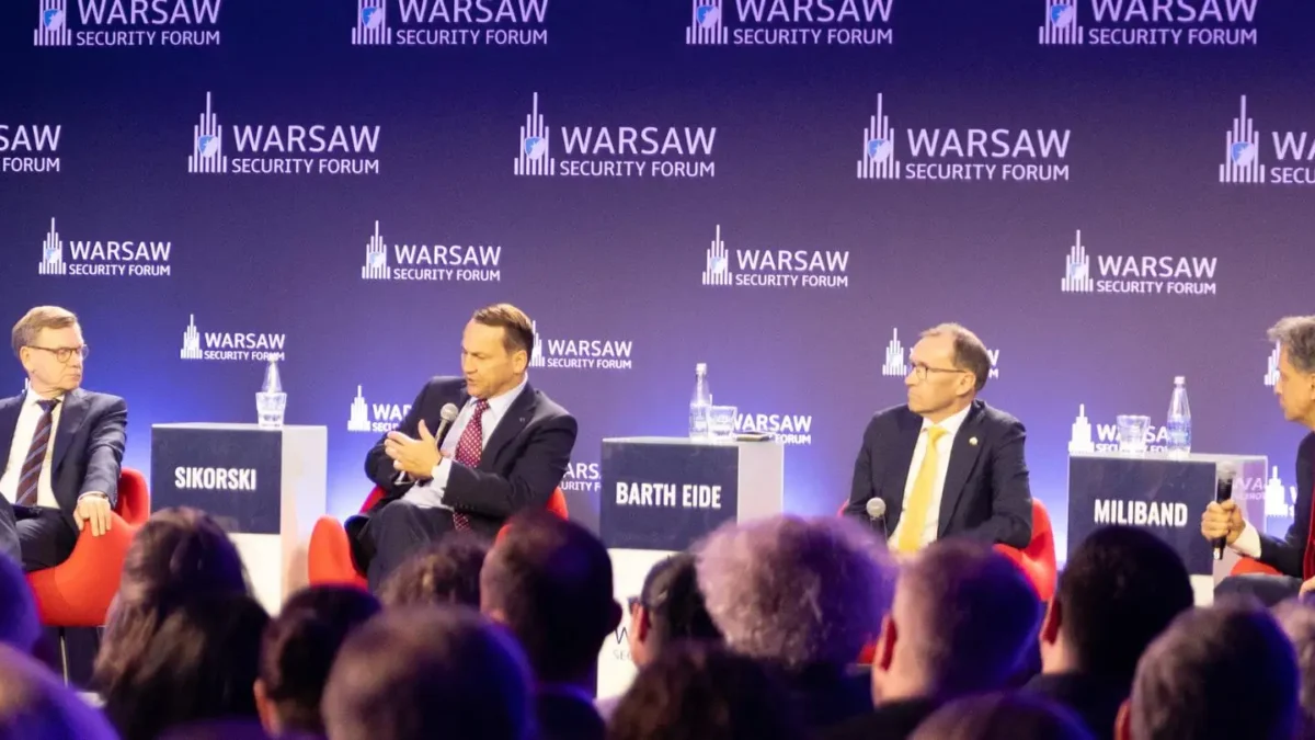 Sikorski na Warsaw Security Forum: Europa potrzebuje siły, by bronić swoich wartości