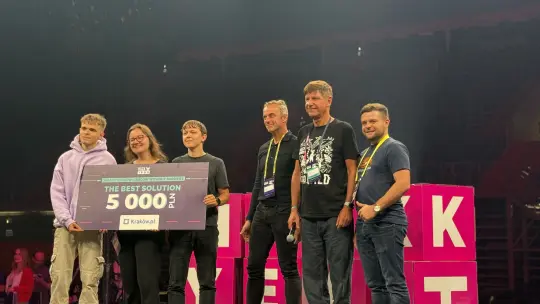 Kraków gospodarzem HackYeah 2026. Zwyciężył projekt „Swoją Drogą”