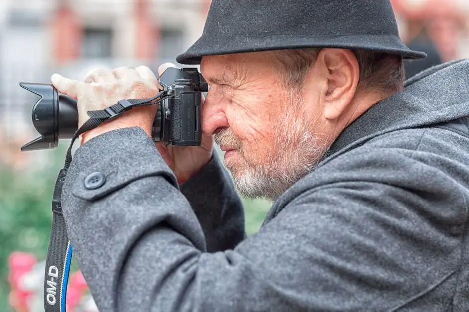 Warsztaty fotograficzne dla seniorów w Bibicach – gmina Zielonki rozpatruje wniosek o dotację